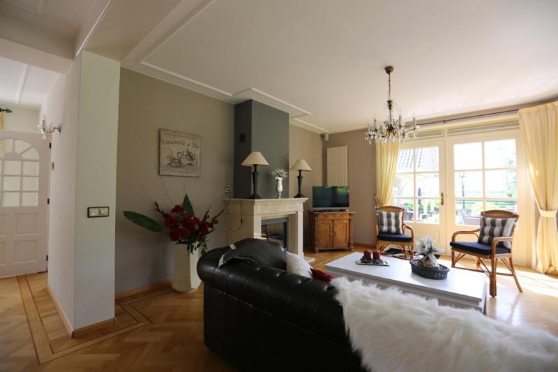 Het Jaarsveldhof Bed & Breakfast Montfoort Стая снимка