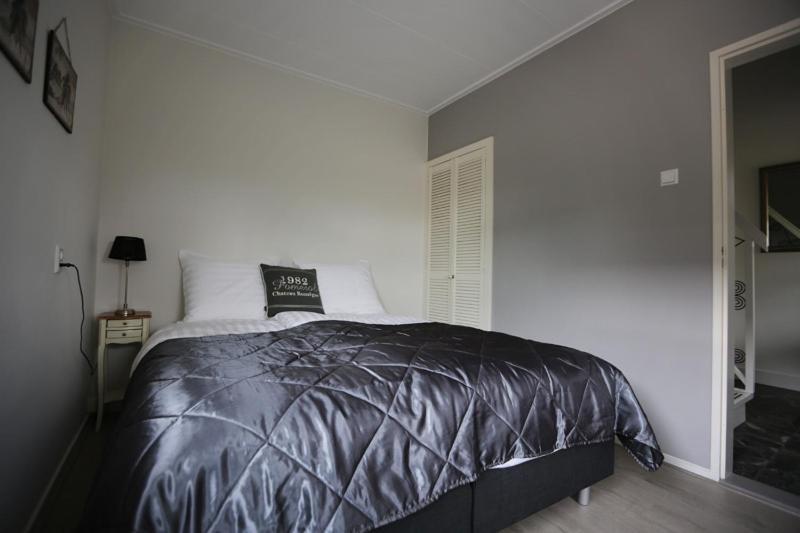 Het Jaarsveldhof Bed & Breakfast Montfoort Стая снимка